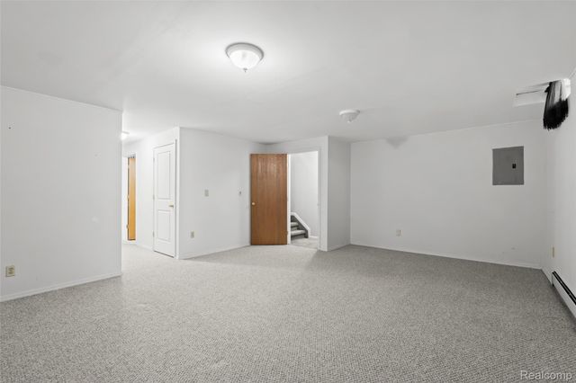 62072 Yorktown - Unit 4, South Lyon, MI 48178