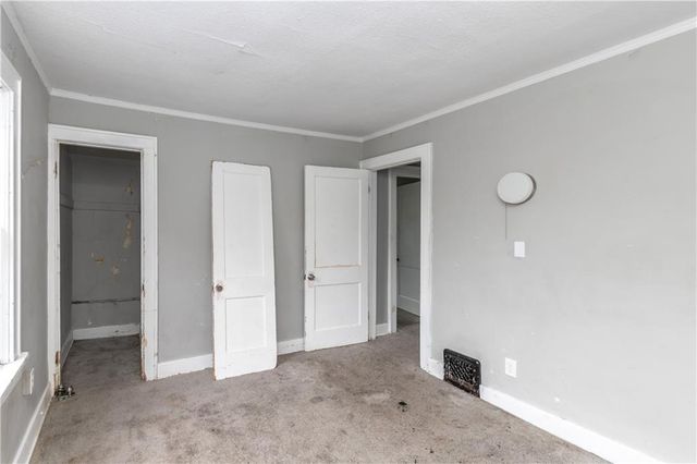 809 Monroe Avenue, Kansas City, MO 64124