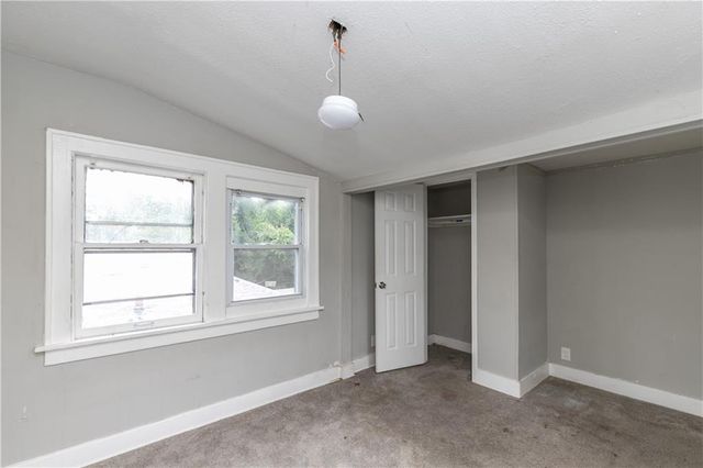 809 Monroe Avenue, Kansas City, MO 64124