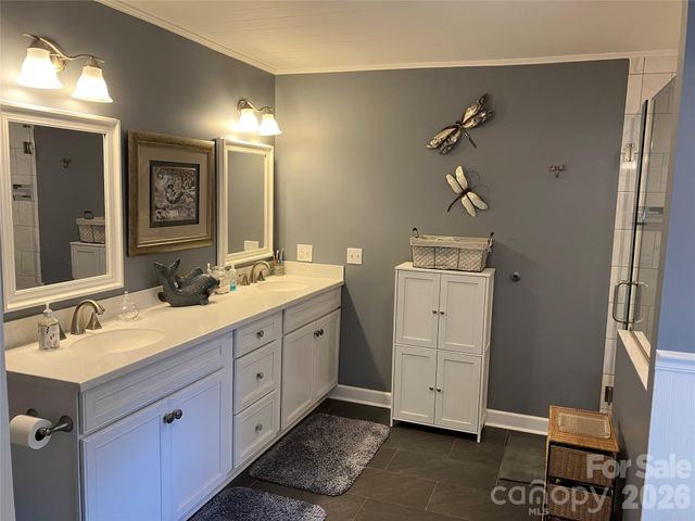 151 Lincoln Road, Forest City, NC 28043