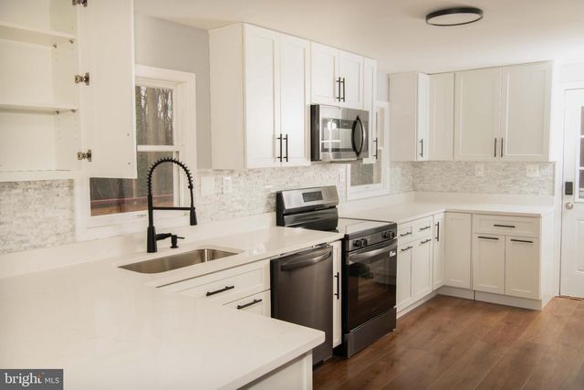 4785 MOUNTAIN RD, Pasadena, MD 21122