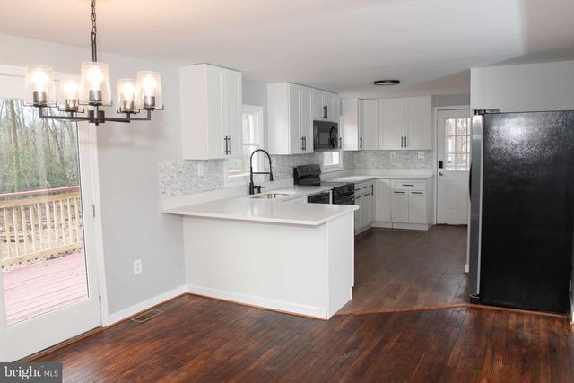4785 MOUNTAIN RD, Pasadena, MD 21122
