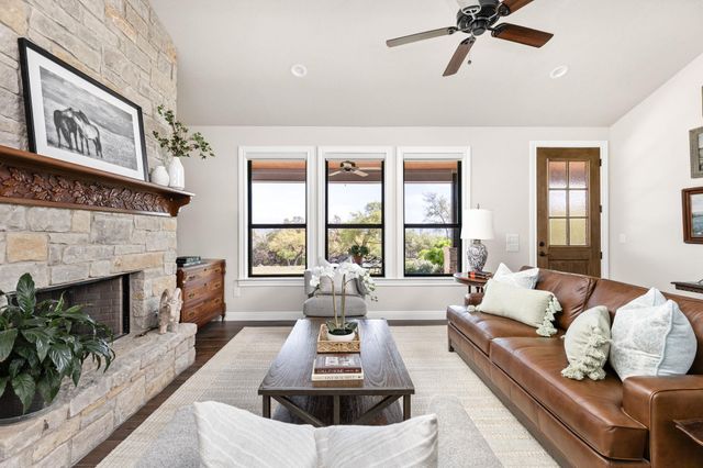 18105 Austin BLVD, Lago Vista, TX 78645