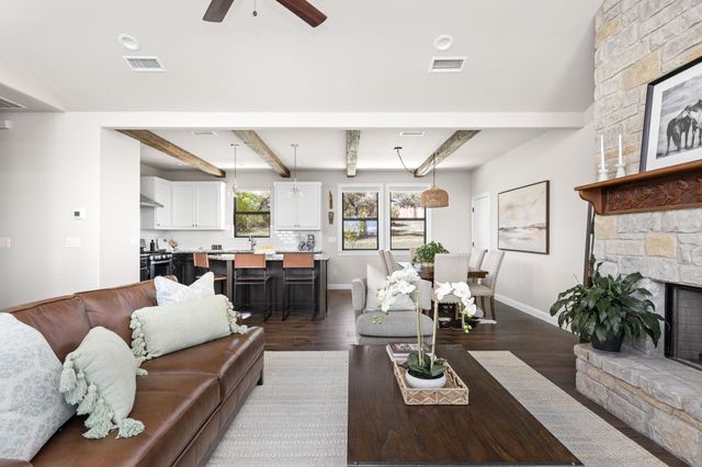 18105 Austin BLVD, Lago Vista, TX 78645