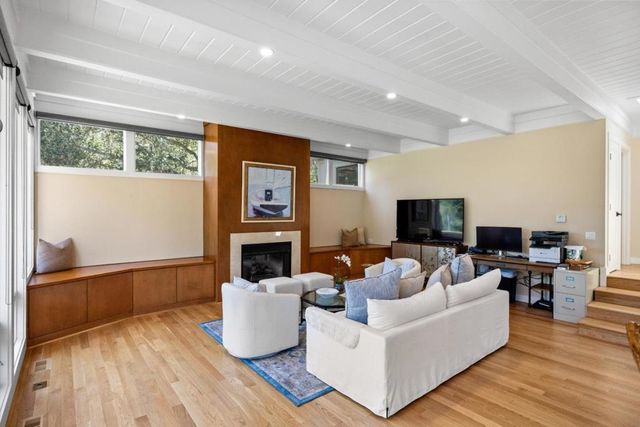 24875 N Carmel Hills Drive, Carmel, CA 93923