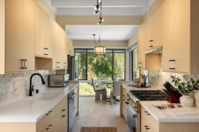 24875 N Carmel Hills Drive, Carmel, CA 93923