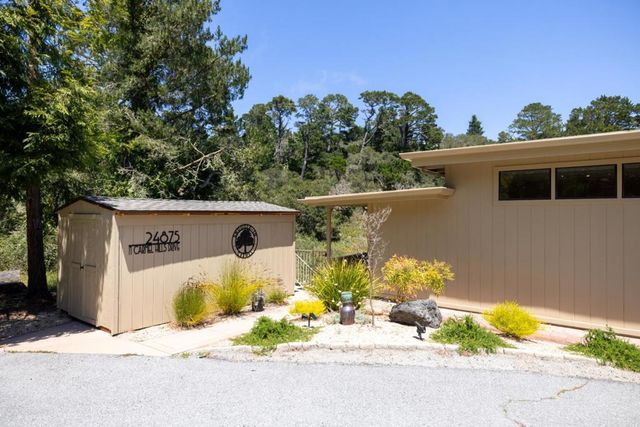 24875 N Carmel Hills Drive, Carmel, CA 93923