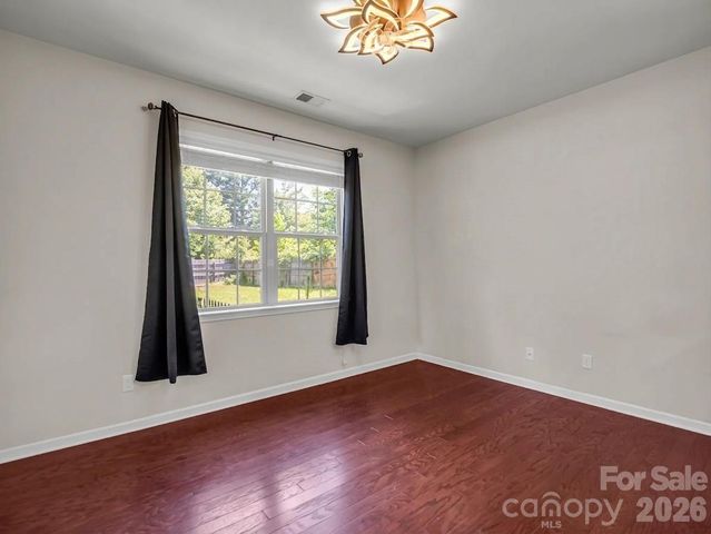 198 N River Road, Fletcher, NC 28732