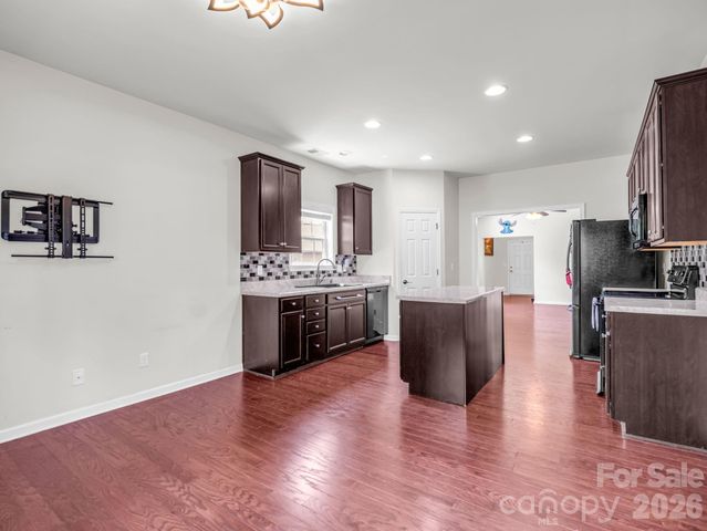 198 N River Road, Fletcher, NC 28732