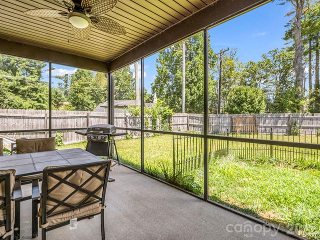 198 N River Road, Fletcher, NC 28732