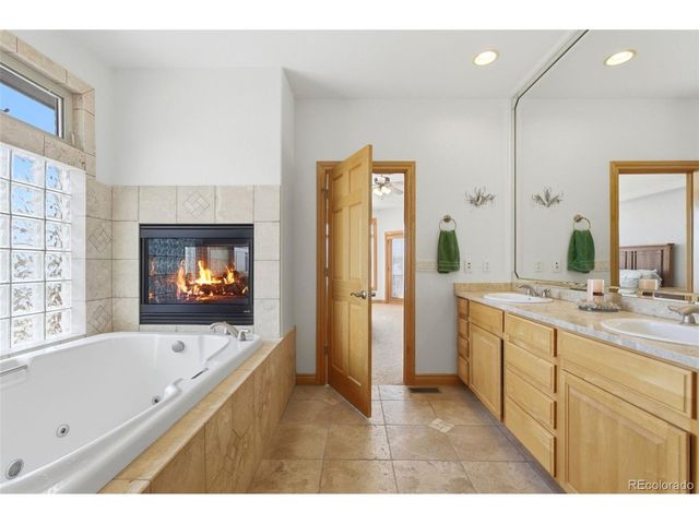 13946 W 76th Pl, Arvada, CO 80005