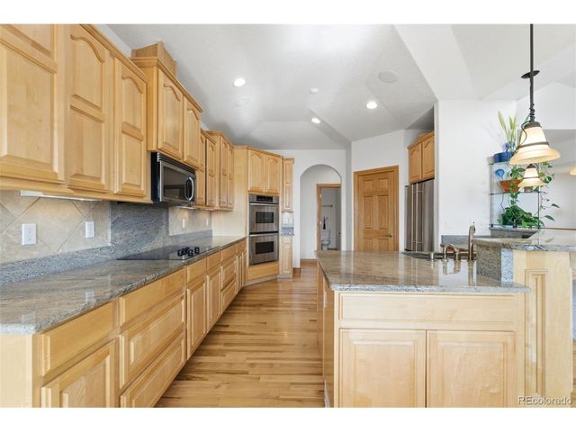 13946 W 76th Pl, Arvada, CO 80005