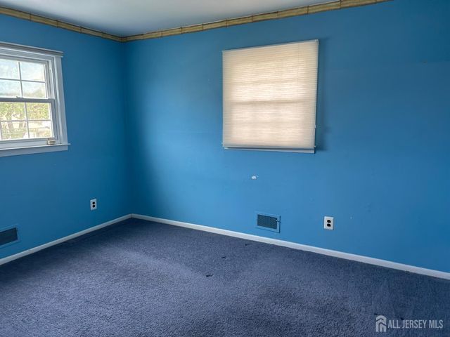 1210 Dakota Road, North Brunswick, NJ 08902