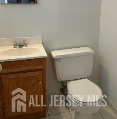 1210 Dakota Road, North Brunswick, NJ 08902