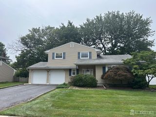 1210 Dakota Road, North Brunswick, NJ 08902
