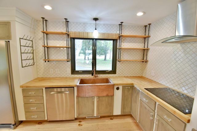 18493 Eaglewood Road, Clearwater, MN 55320