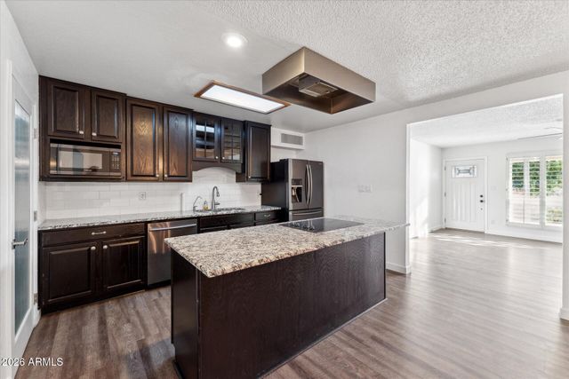 8420 E HUBBELL Street, Scottsdale, AZ 85257