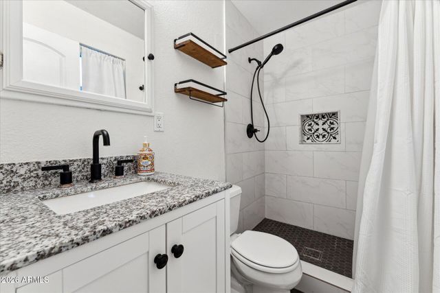 8420 E HUBBELL Street, Scottsdale, AZ 85257