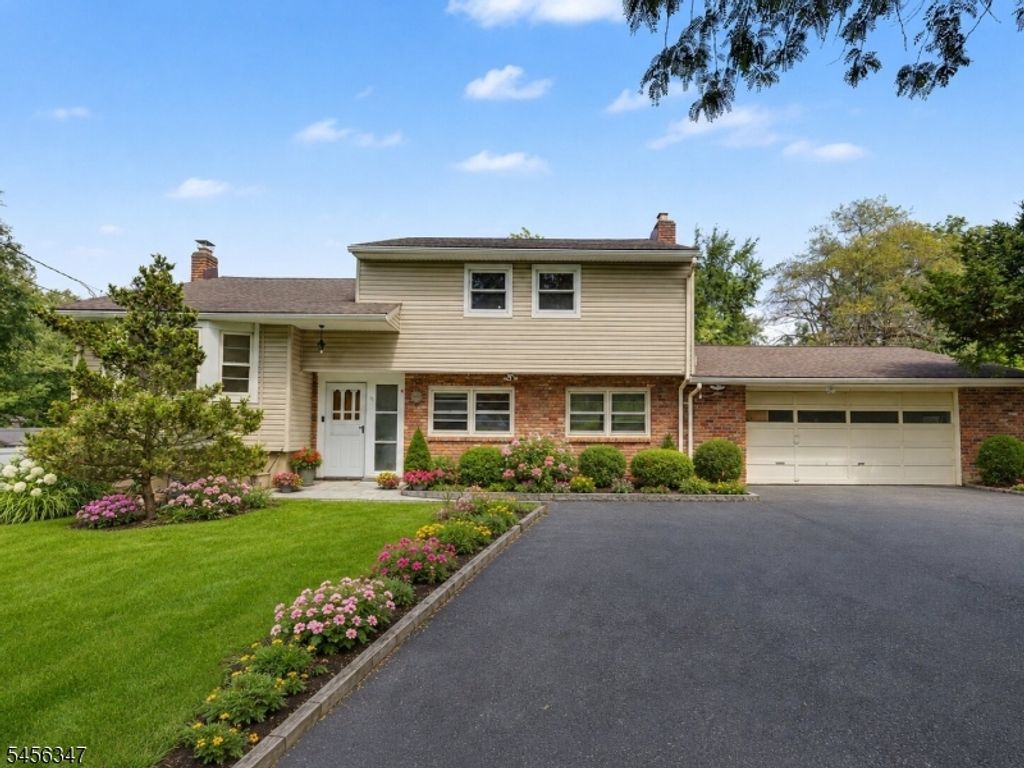 11 Dolly Dr, Parsippany-troy Hills Twp., NJ 07054 — exterior
