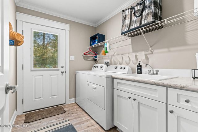 125 NW 15th Street, Oak Island, NC 28465
