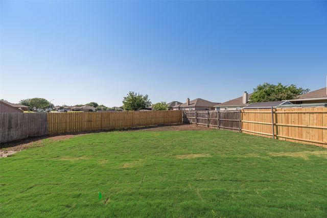808 Sage Circle, Burleson, TX 76028