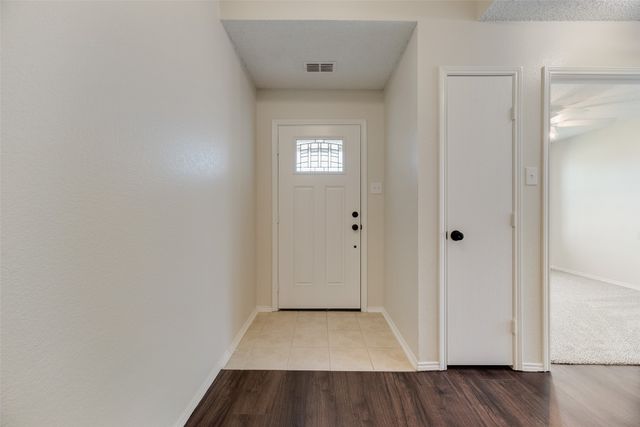 808 Sage Circle, Burleson, TX 76028