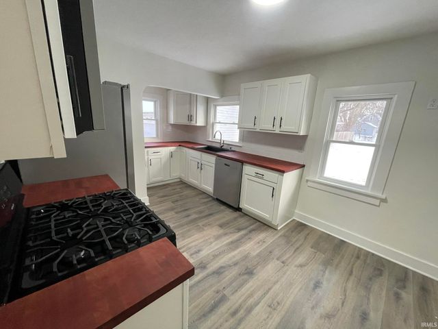 1128 Canal Street, New Haven, IN 46774