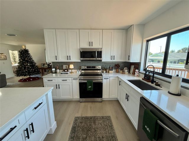 6510 ABACO DRIVE, Apollo Beach, FL 33572