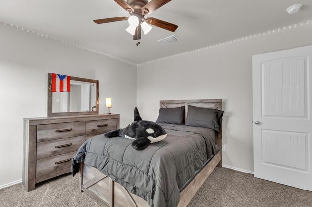104 Uncle Billy WAY, Jarrell, TX 76537