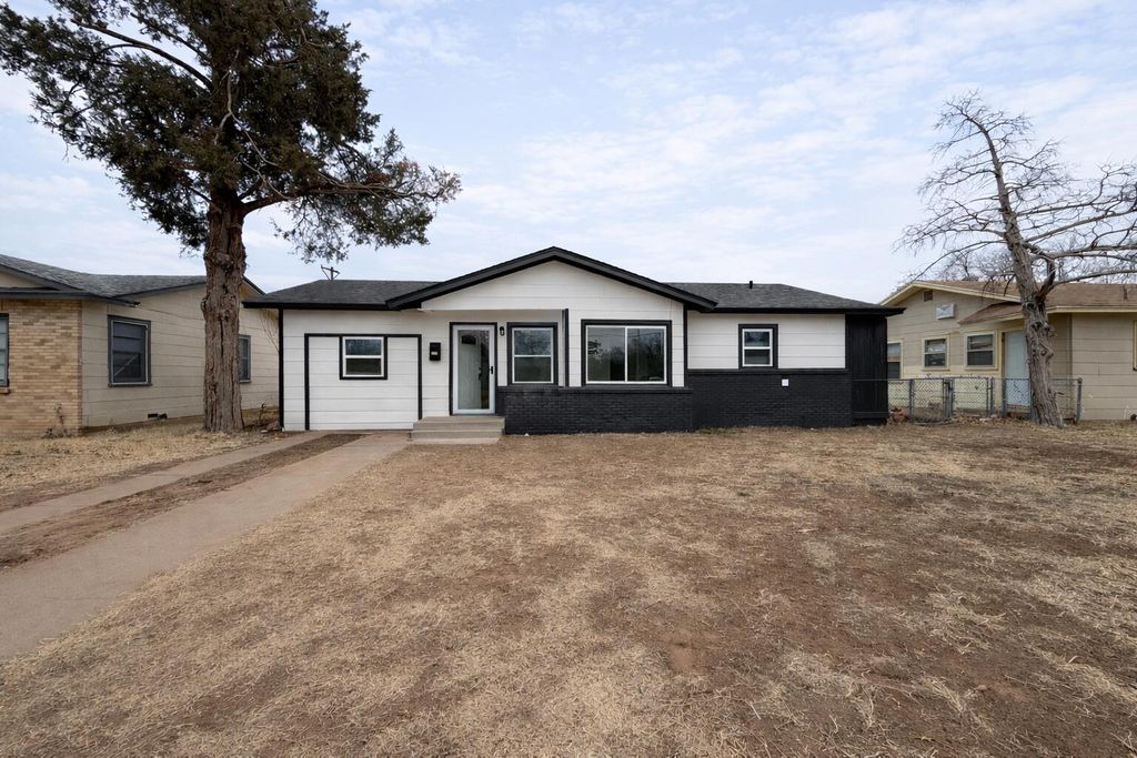 4619 Elgin Avenue, Lubbock, TX 79413