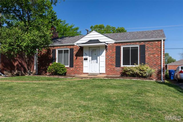1047 Raisher Drive, St Louis, MO 63130