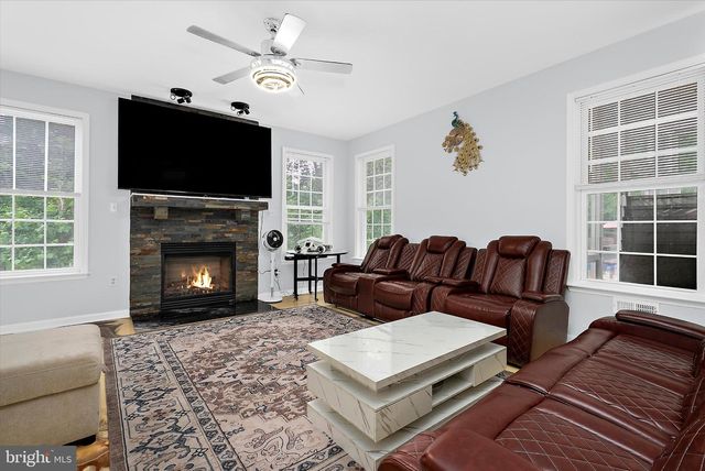 2135 FIREBERRY CT, Prince Frederick, MD 20678