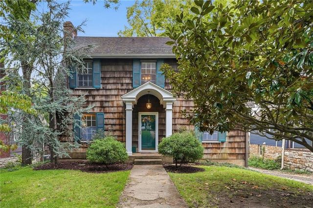 1421 W 50th Terrace, Kansas City, MO 64112