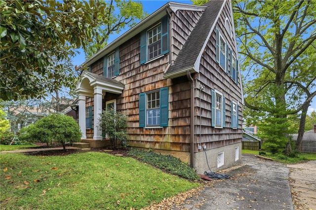 1421 W 50th Terrace, Kansas City, MO 64112