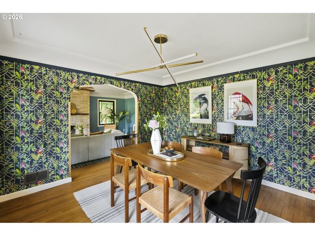 5285 Ne 72ND Ave Ne, Portland, OR 97218
