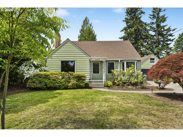 5285 Ne 72ND Ave Ne, Portland, OR 97218
