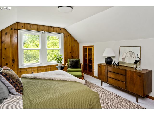 5285 Ne 72ND Ave Ne, Portland, OR 97218