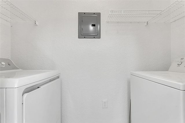 3551 CONROY ROAD 122, Orlando, FL 32839