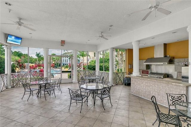 3551 CONROY ROAD 122, Orlando, FL 32839