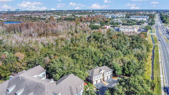 3551 CONROY ROAD 122, Orlando, FL 32839