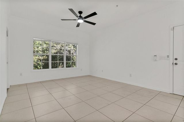 3551 CONROY ROAD 122, Orlando, FL 32839