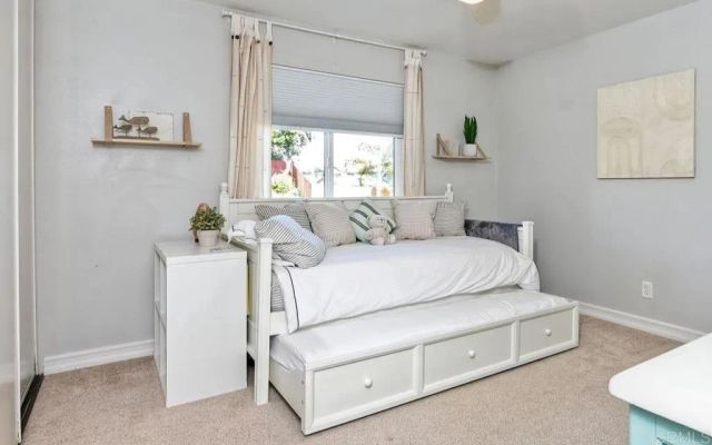 1851 Valencia Avenue, Carlsbad, CA 92008