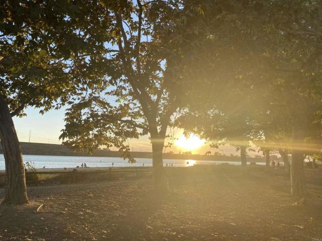 1851 Valencia Avenue, Carlsbad, CA 92008