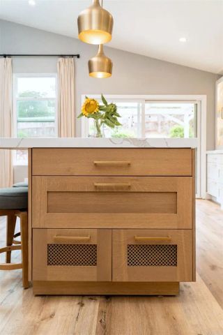 1851 Valencia Avenue, Carlsbad, CA 92008