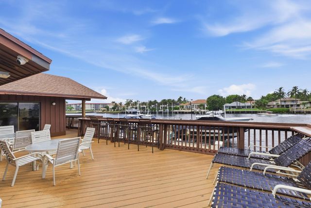 1167 Hillsboro Mile 206, Hillsboro Beach, FL 33062