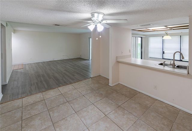 7873 NIAGARA AVENUE 1803, Tampa, FL 33617