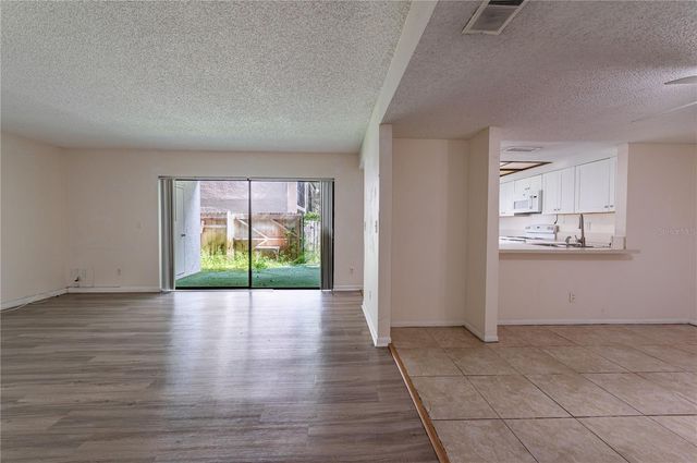 7873 NIAGARA AVENUE 1803, Tampa, FL 33617