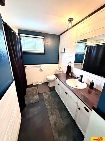 915 Diamond Street, Lyons, NE 68038