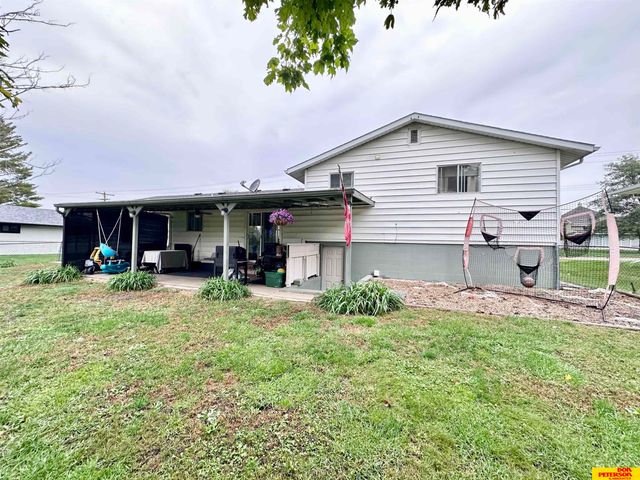 915 Diamond Street, Lyons, NE 68038