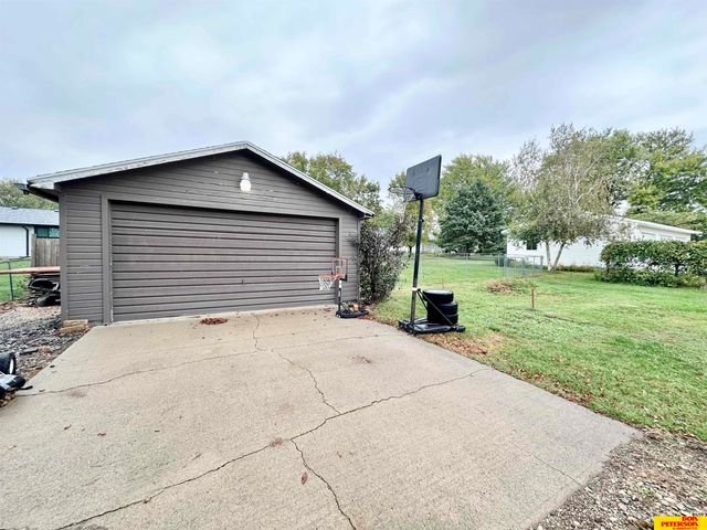 915 Diamond Street, Lyons, NE 68038